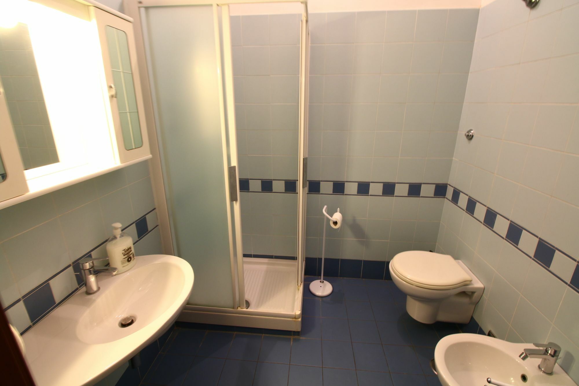 Trasteverooms La Bernardon Рим Экстерьер фото